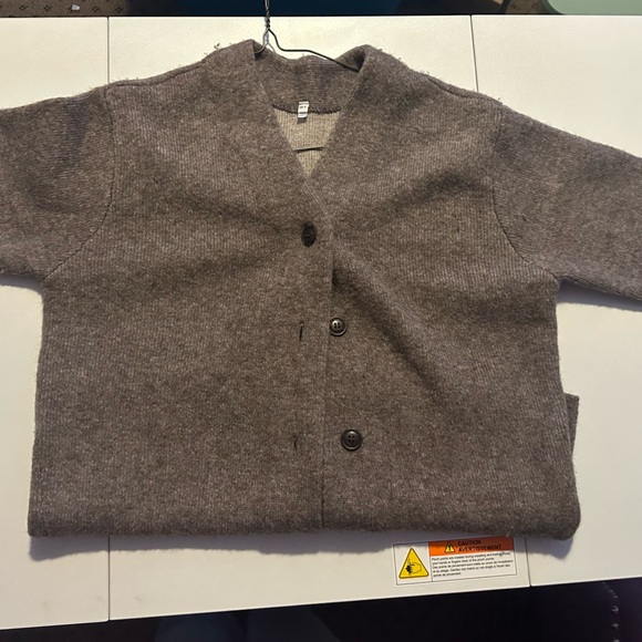 Muji Brown Women's Cardigan Sweater - Picture 2 of 10